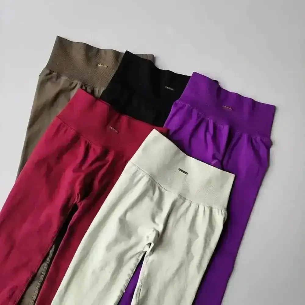 Ensemble sport infinite leggings seamless sculptant femme en cinq couleurs hautes tailles olive noir rouge crème violet
