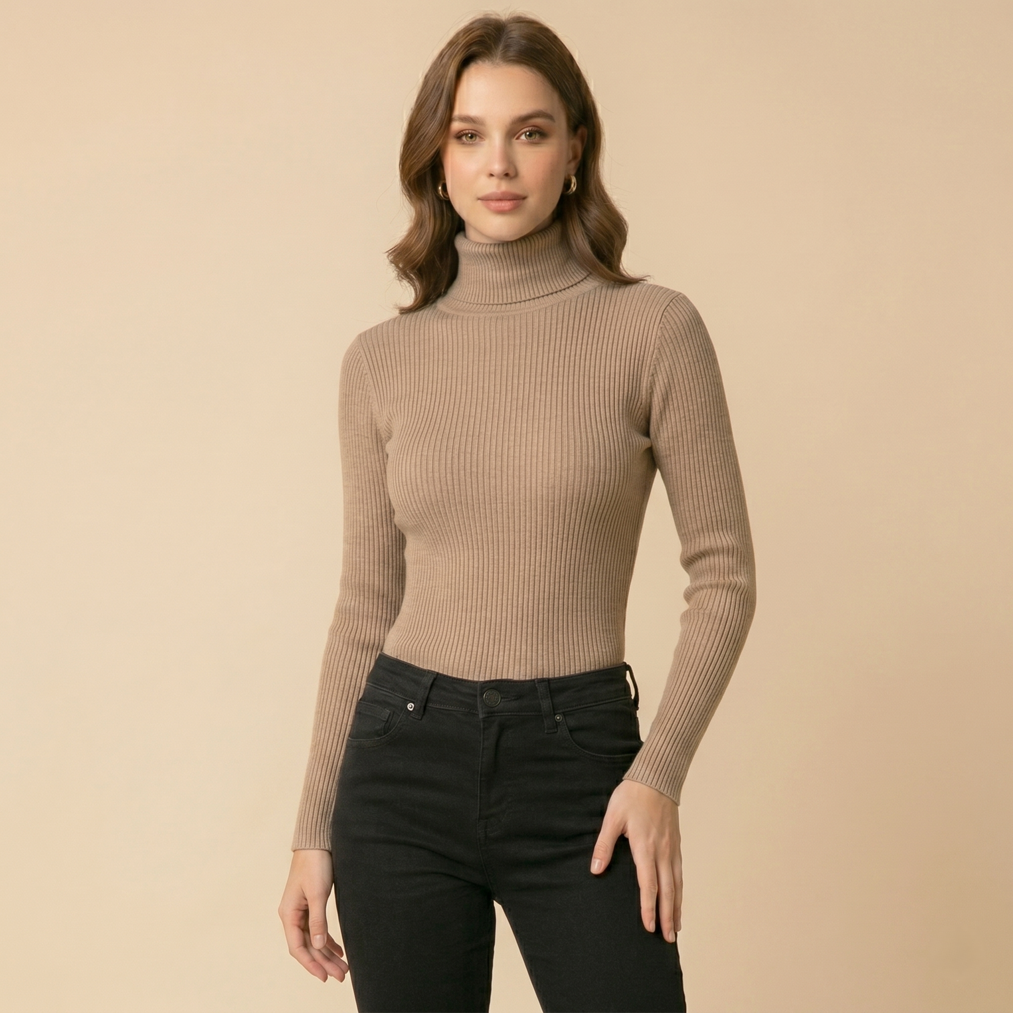 Sous-pull signature col roulé femme beige en maille douce à manches longues et texture côtelée roulé femme